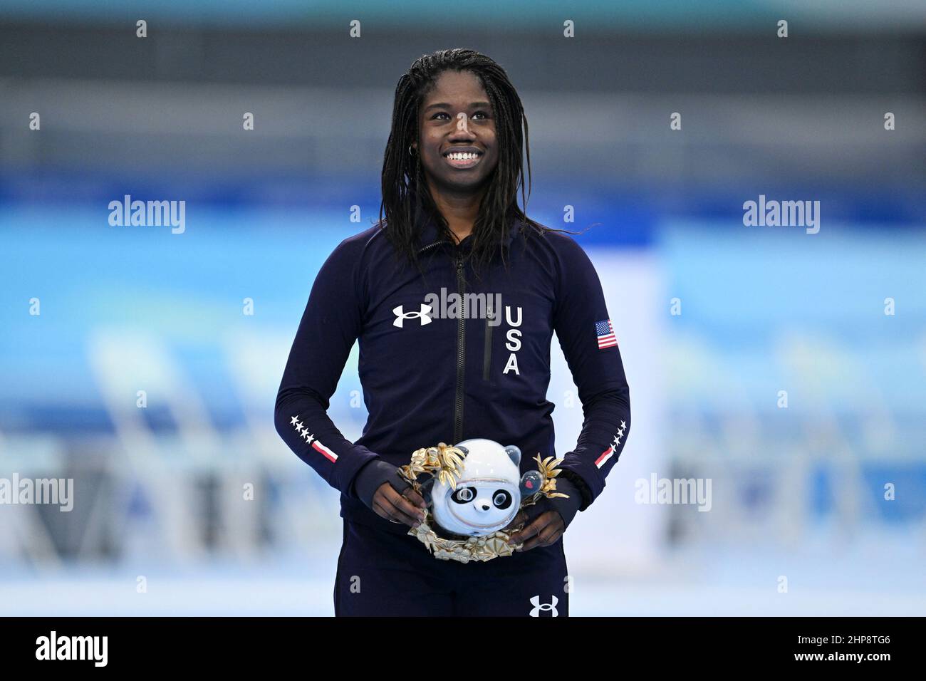 JACKSON Erin (USA), FEBRUARY 13, 2022 - Speed Skating : Women's 500m Flower ceremony during the Beijing 2022 Olympic Winter Games at National Speed Sk Stock Photo