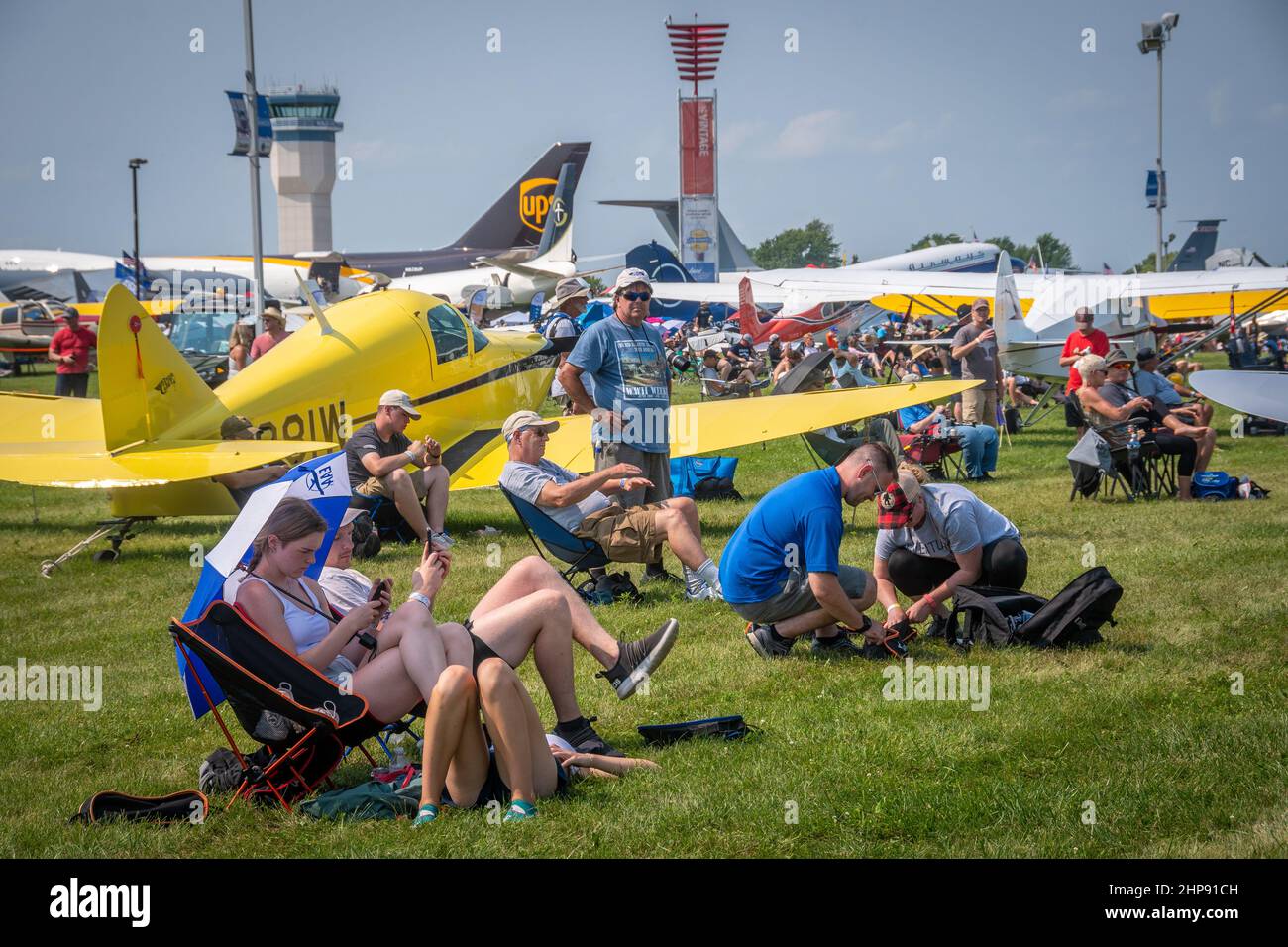 Airventure hi-res stock photography and images - Alamy