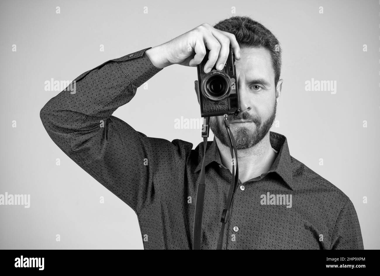 Film reel box or analog photocamera isolated photo shooting equipment  monochrome icon. Vector photographer instrument, photo-camera in black and  white Stock Vector Image & Art - Alamy