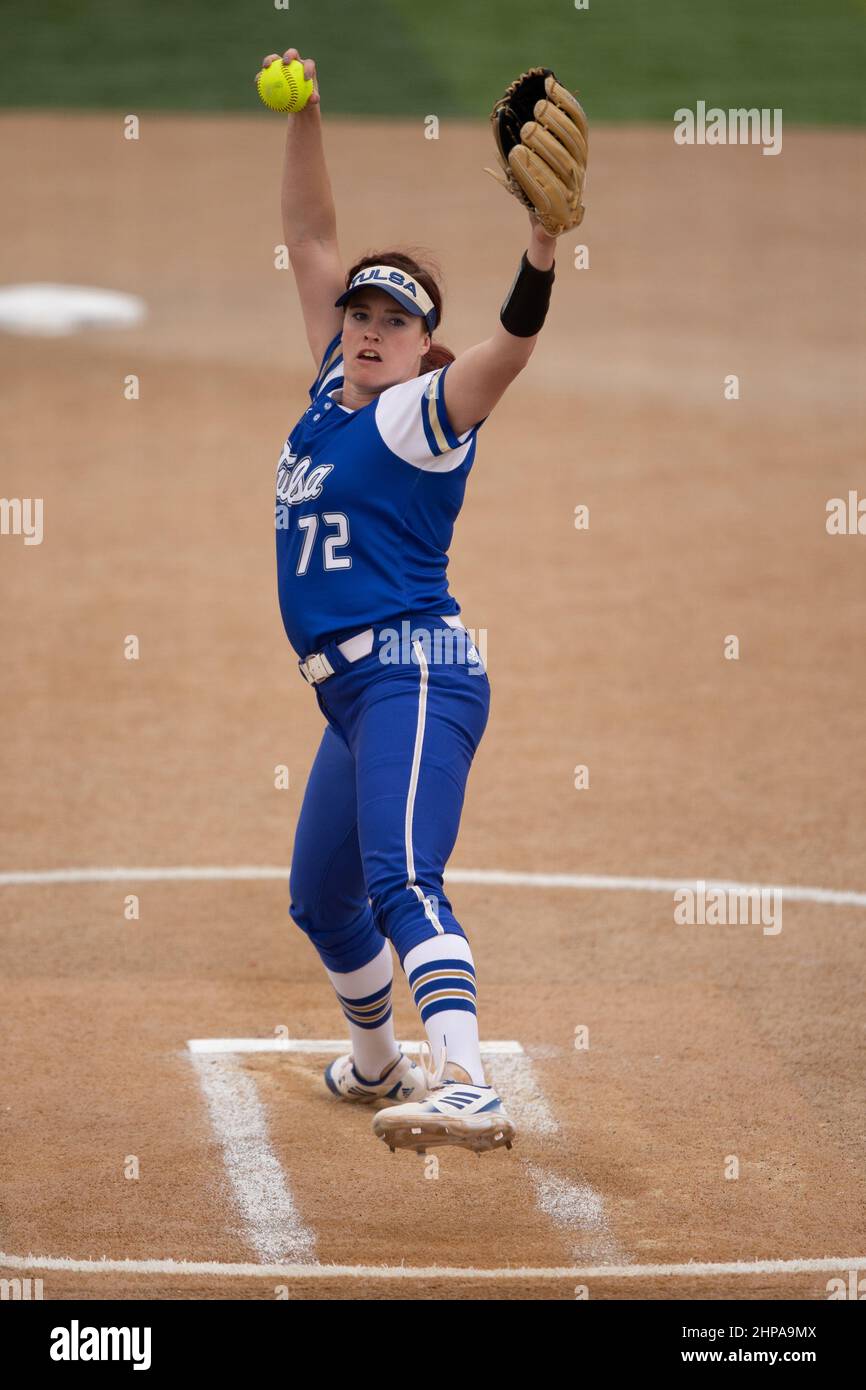 Tulsa Hurricanes pitcher Samantha Pochop (72) starts against McNeese during the McNeese State Softball Tournament, Saturday, Feb. 12, 2022, in Lake Ch Stock Photo