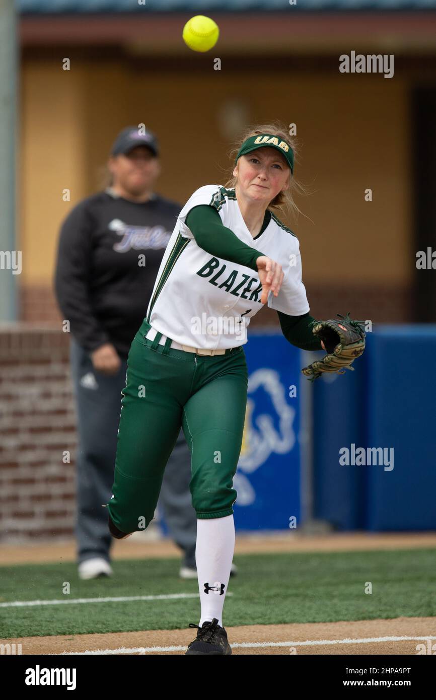 UAB Blazers infielder Lindsey Smith (1) throws to first for an out against Tulsa Hurricanes during the McNeese State Softball Tournament, Saturday, Fe Stock Photo
