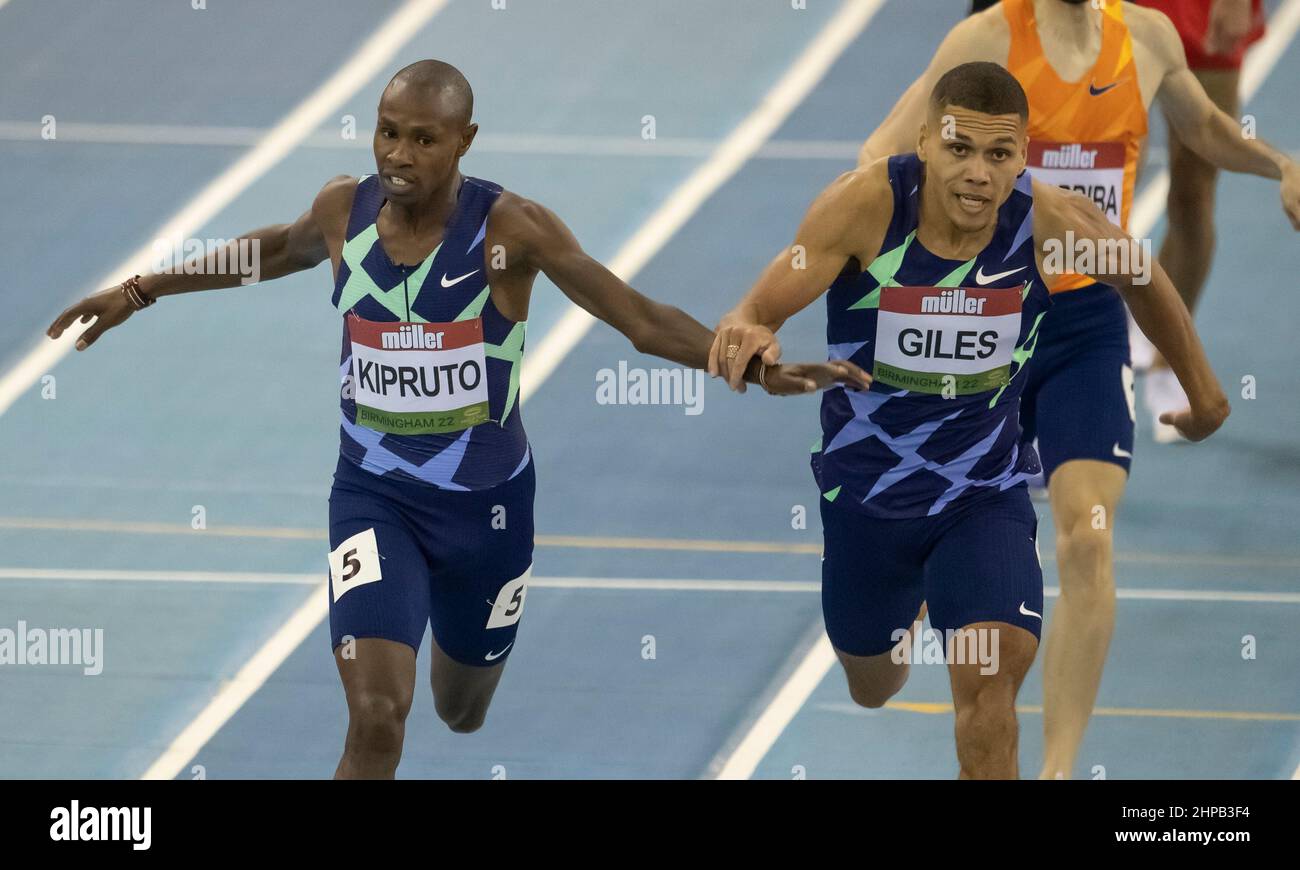 Collins Kipruto of Kenya  and Elliot Giles of Great Britain & NI irace towards the finishing line at the men’s 800m race at the Muller Indoor Grand Pr Stock Photo
