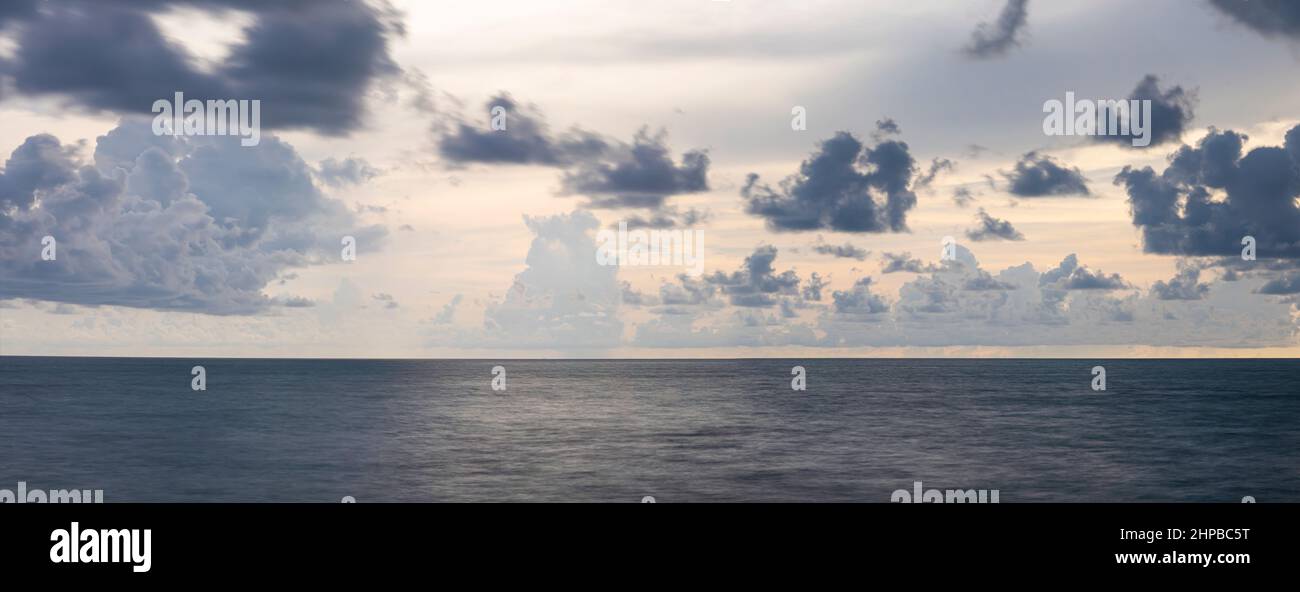 Dark blue sky over tropical hi-res stock photography and images - Alamy