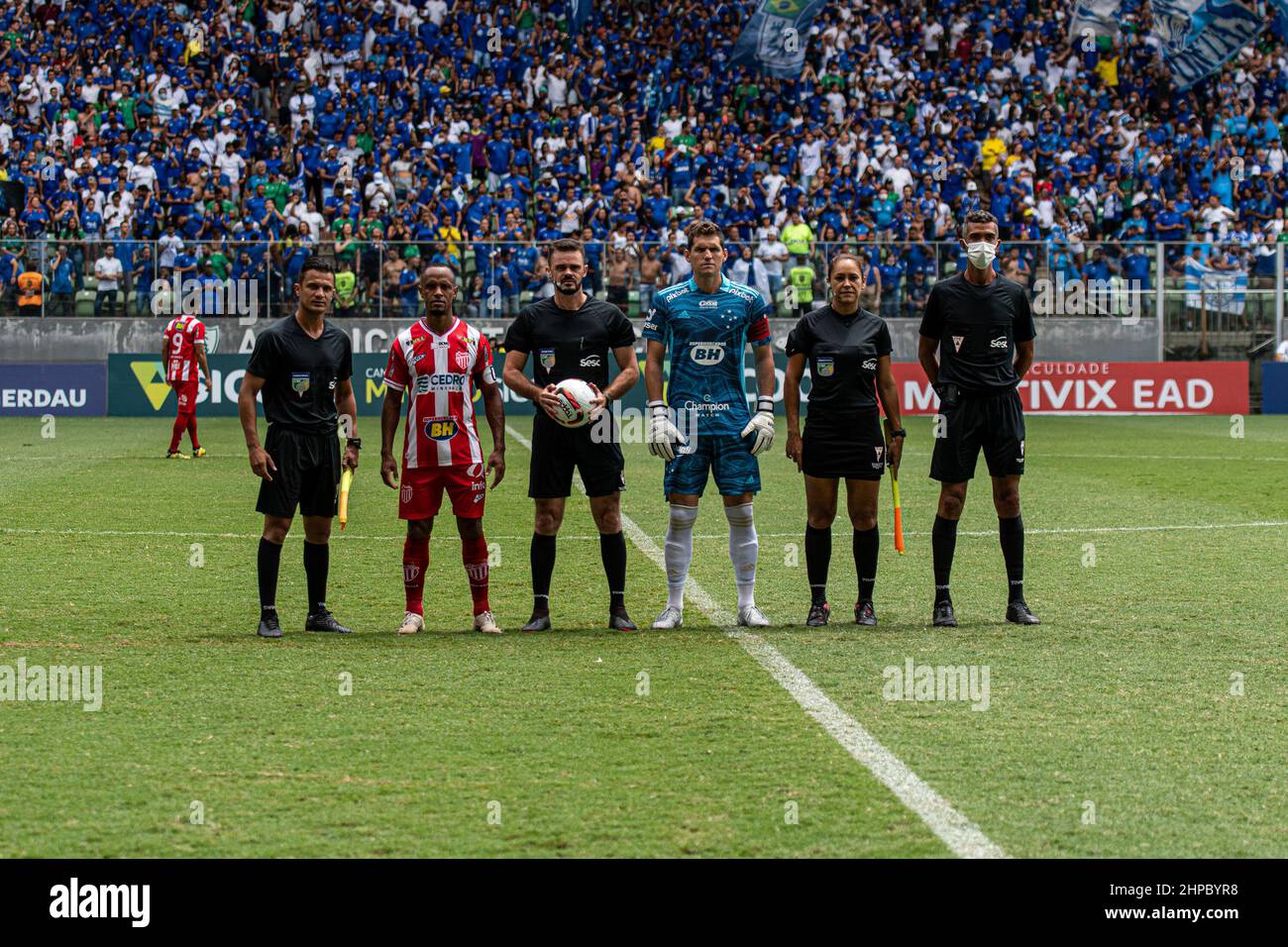 January 20, 2021: Porto Alegre (RS), 20/01/2021 - FUTEBOL/CAMPEONATO  BRASILEIRO/GREMIO/ATLETICO-MG - Rever, do Atletico Mineiro, domina a bola  sob pressao de Victor Ferraz em partida valida pela 31Ã‚Âª rodada do  Campeonato Brasileiro