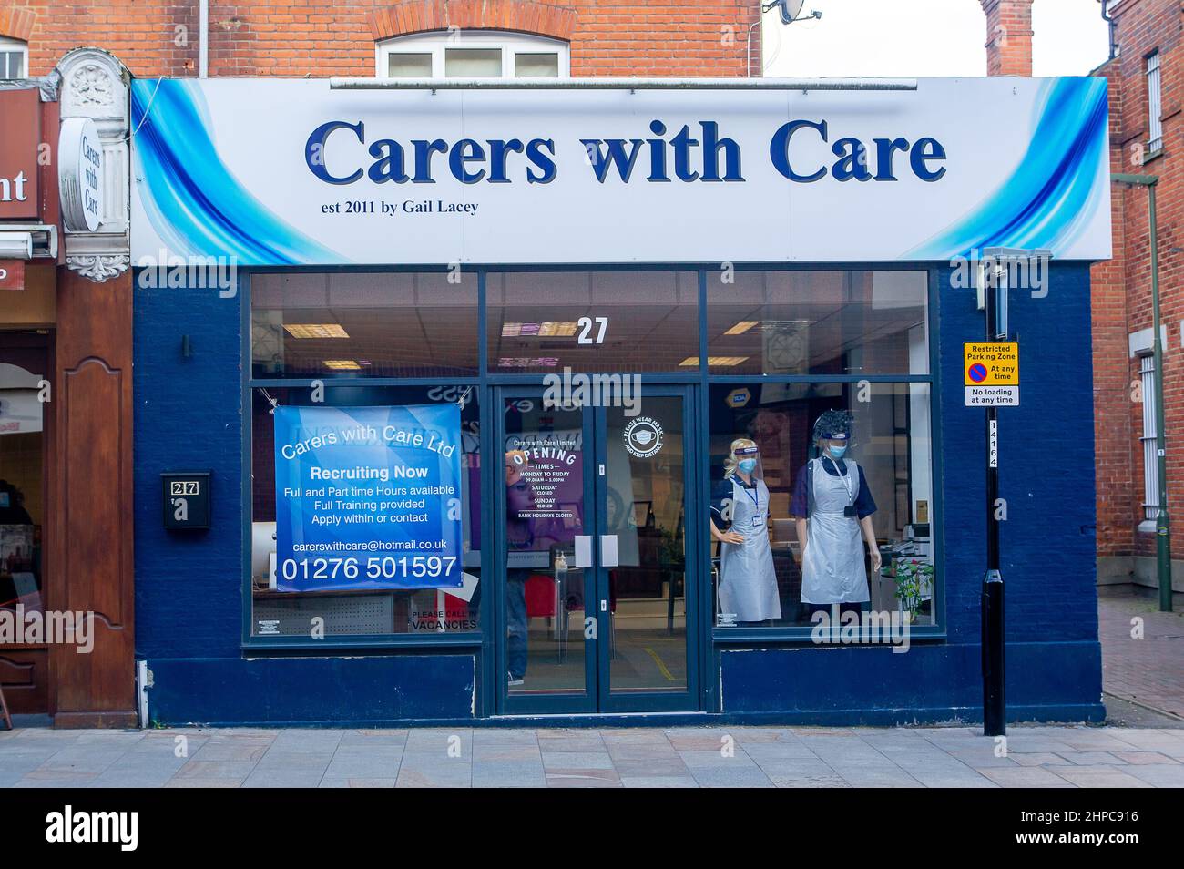 Care homes uk hi-res stock photography and images - Alamy