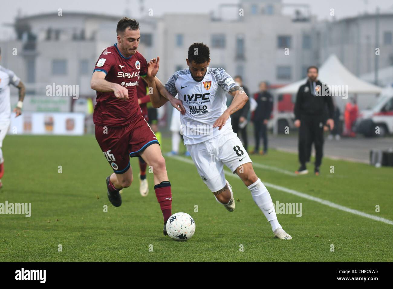 Tello Andres (Benevento) in action against Nicola Pavan (Cittadella) during AS  Cittadella vs Benevento Calcio, Italian soccer Serie B match in Cittadella  (PD), Italy, February 20 2022 Stock Photo - Alamy