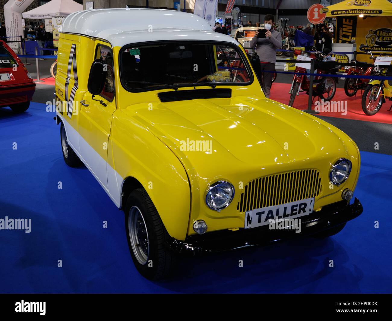 Why the Renault 4L is so important for the French automaker? - Motor News  n° 33 (2021) 