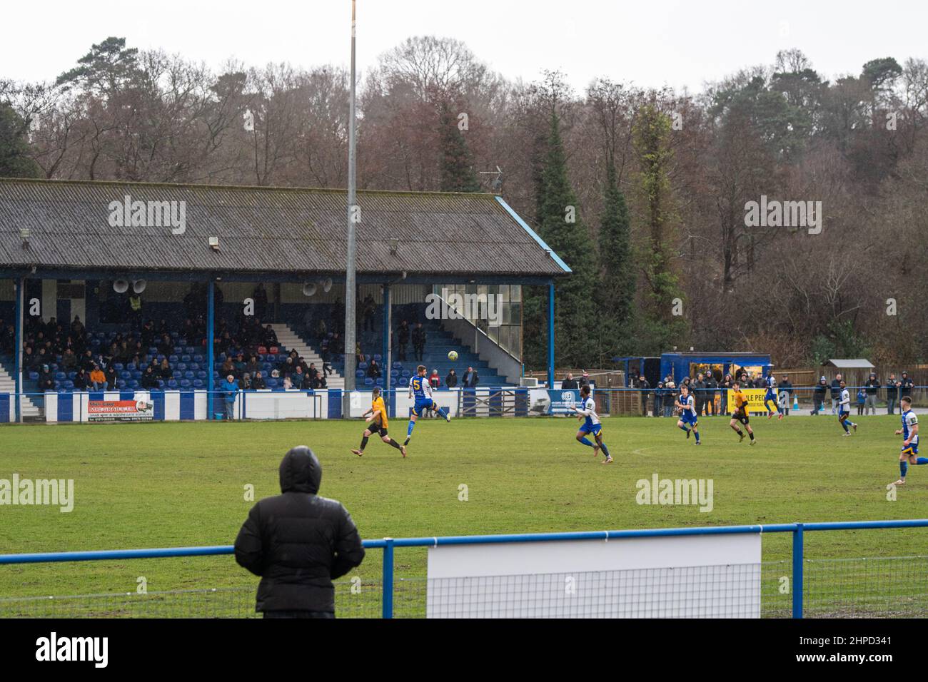 Haywards Heath Town 2 Three Bridges 3, 19/02/2022. The Enclosed Ground, Pitching In Isthmian South East Division. Photo by Simon Gill. Stock Photo