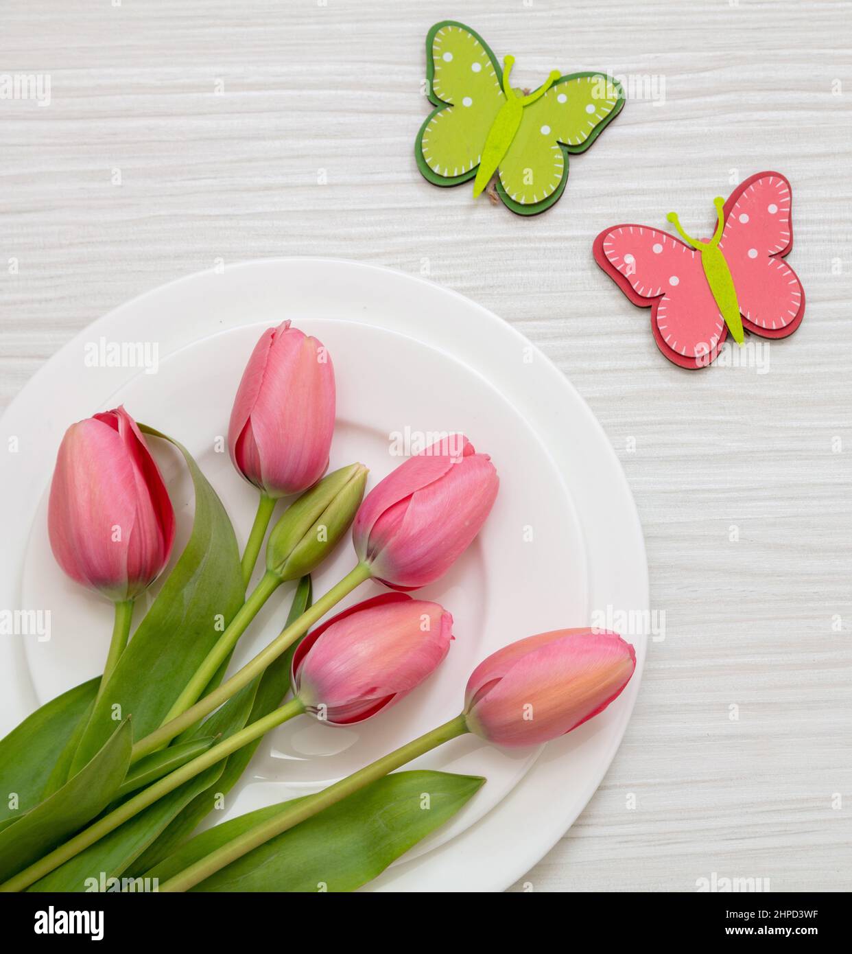 Pink Tulip Deco Plate Large 
