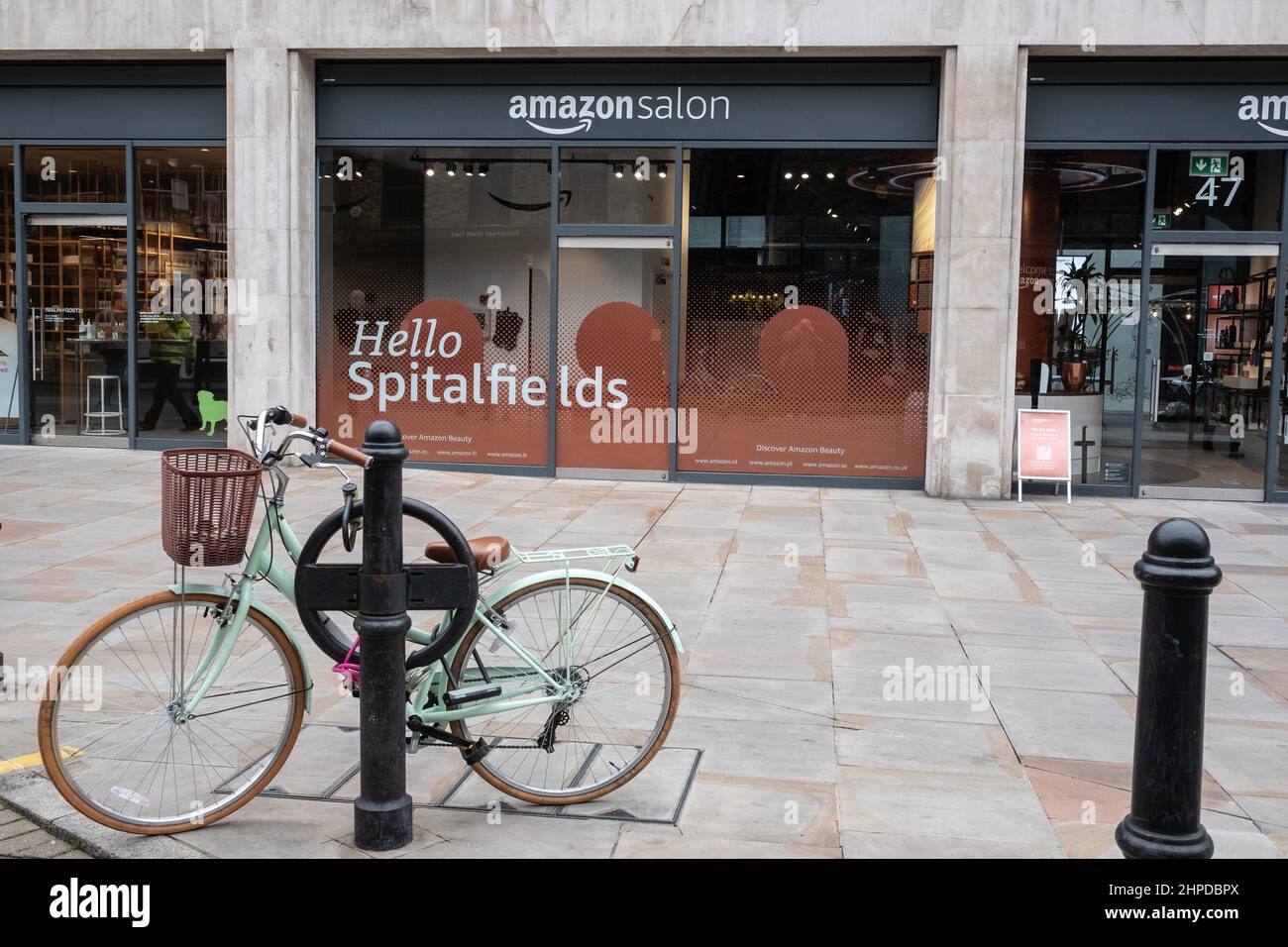 Amazon Salon near Liverpool Street Station in London, UK Stock Photo