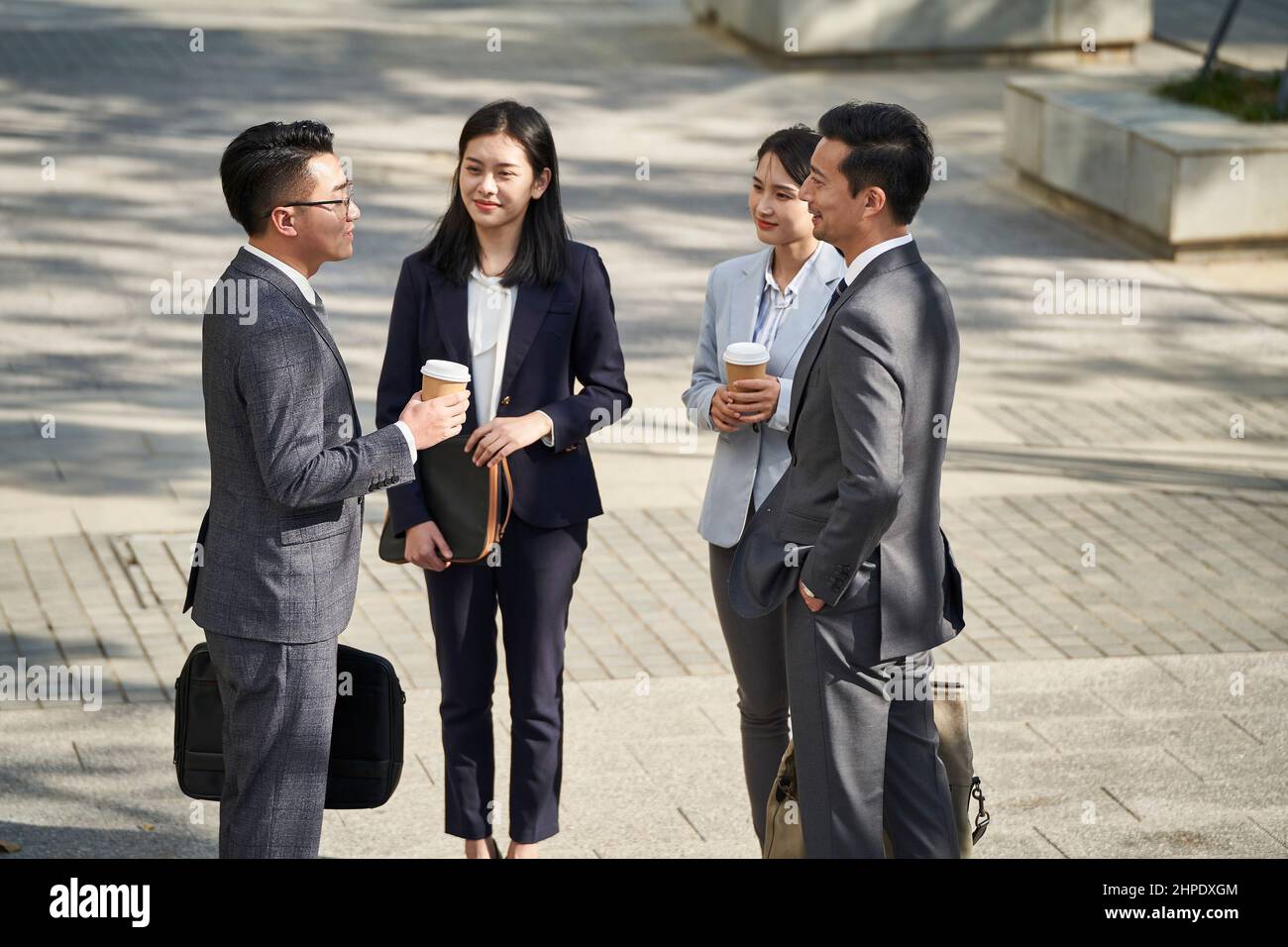 Group of people formal wear hi-res stock photography and images - Alamy