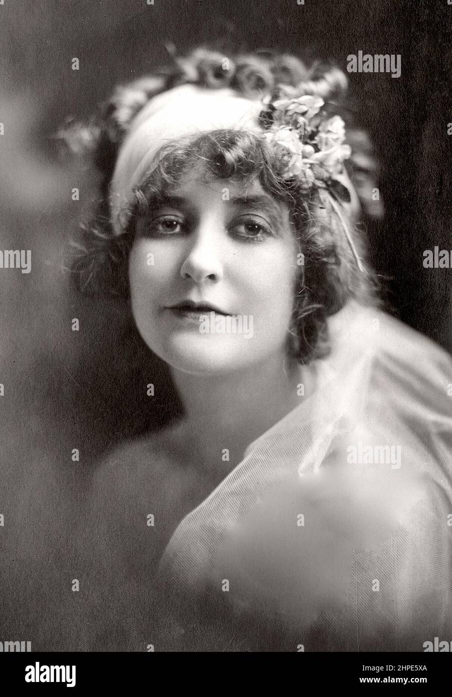 Rhea Mitchell, Silent Film Actress, circa 1911 Stock Photo - Alamy