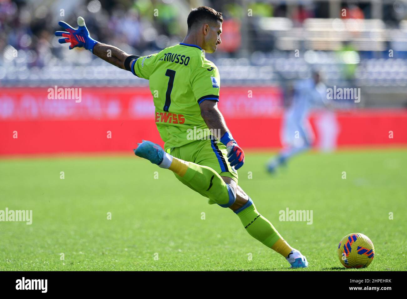 Florence, Italy. 20th Feb, 2022. Juan Musso (Atalanta BC) during ACF Fiorentina vs Atalanta BC, italian soccer Serie A match in Florence, Italy, February 20 2022 Credit: Independent Photo Agency/Alamy Live News Stock Photo