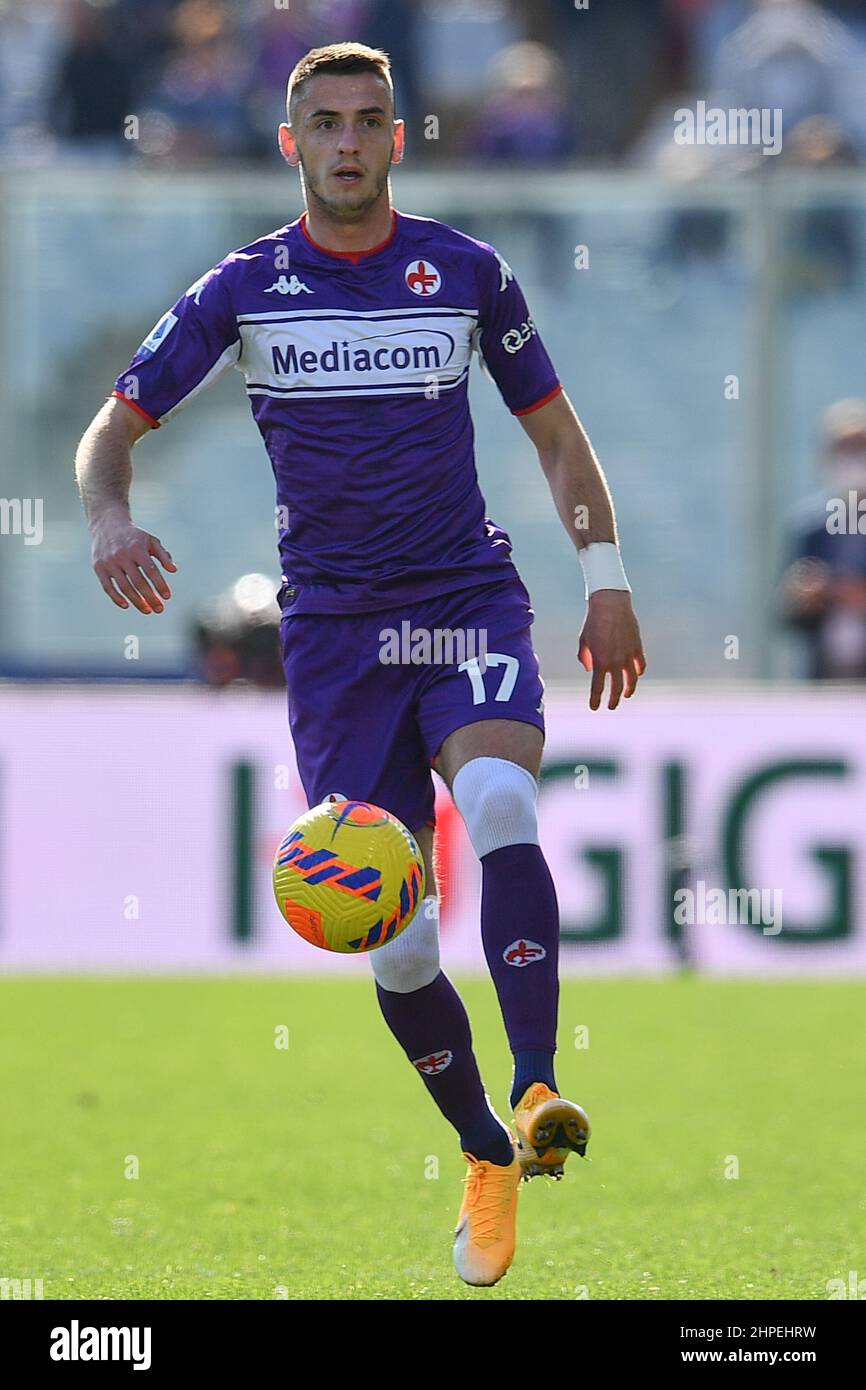 Florence, Italy. 20th Feb, 2022. Aleksa Terzic (ACF Fiorentina) during ACF Fiorentina vs Atalanta BC, italian soccer Serie A match in Florence, Italy, February 20 2022 Credit: Independent Photo Agency/Alamy Live News Stock Photo