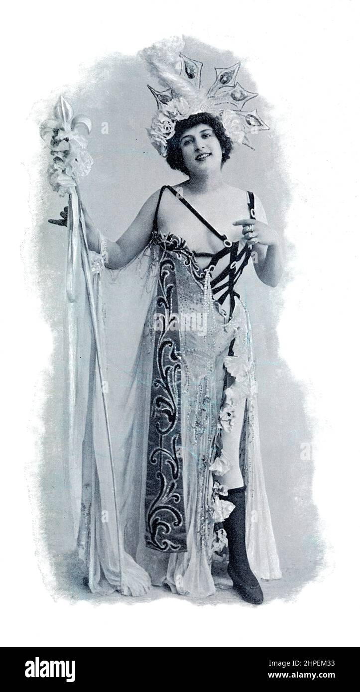 Portrait of music-hall artist of the Belle Epoque Lise Fleuron (born Marguerite Rauscher). Image from the illustrated Franco-German theater magazine 'Das Album', 1898. Stock Photo