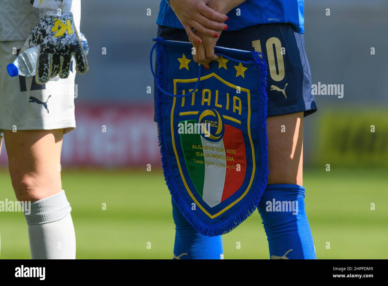 Faro, Portugal. 20th Feb, 2022. Faro, Portugal, Feb 20th 2022: Match pennant of Italy before the Algarve Cup match between Italy and Norway at Estadio Algarve, Portugal. Sven Beyrich/SPP Credit: SPP Sport Press Photo. /Alamy Live News Stock Photo