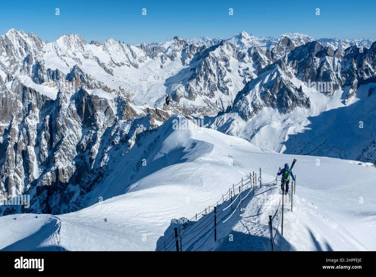 Aiguille du Midi ridge walk towards the Vallee Blanche starting point, Chamonix, France Stock