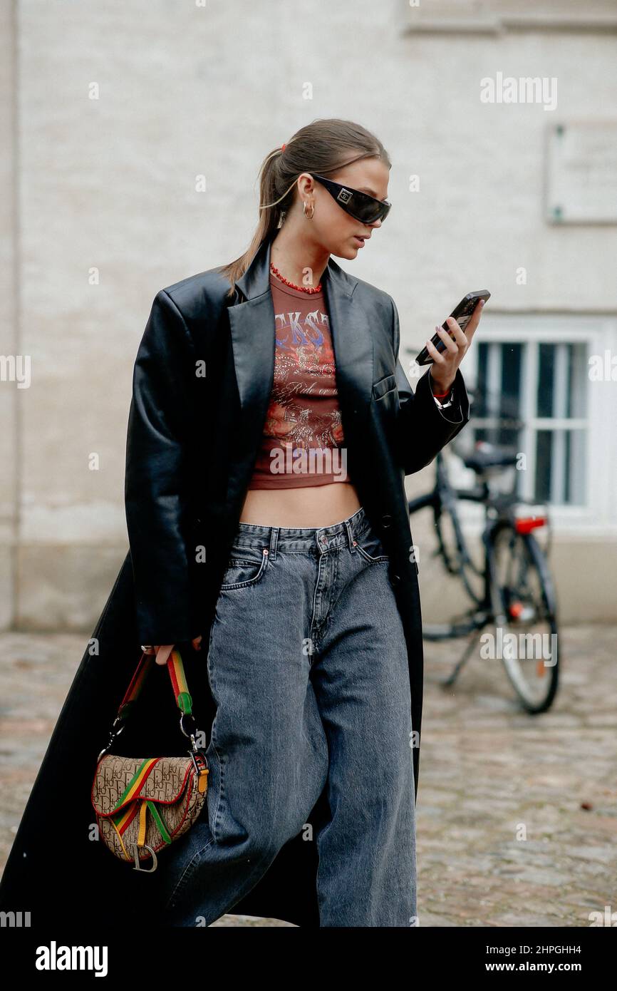 Street style, Anna Winck arriving at Copenhagen Fashion week Fall-Winter  2022-2023, Denmark, on February 2nd, 2022. Photo by Marie-Paola  Bertrand-Hillion/ABACAPRESS.COM Stock Photo - Alamy
