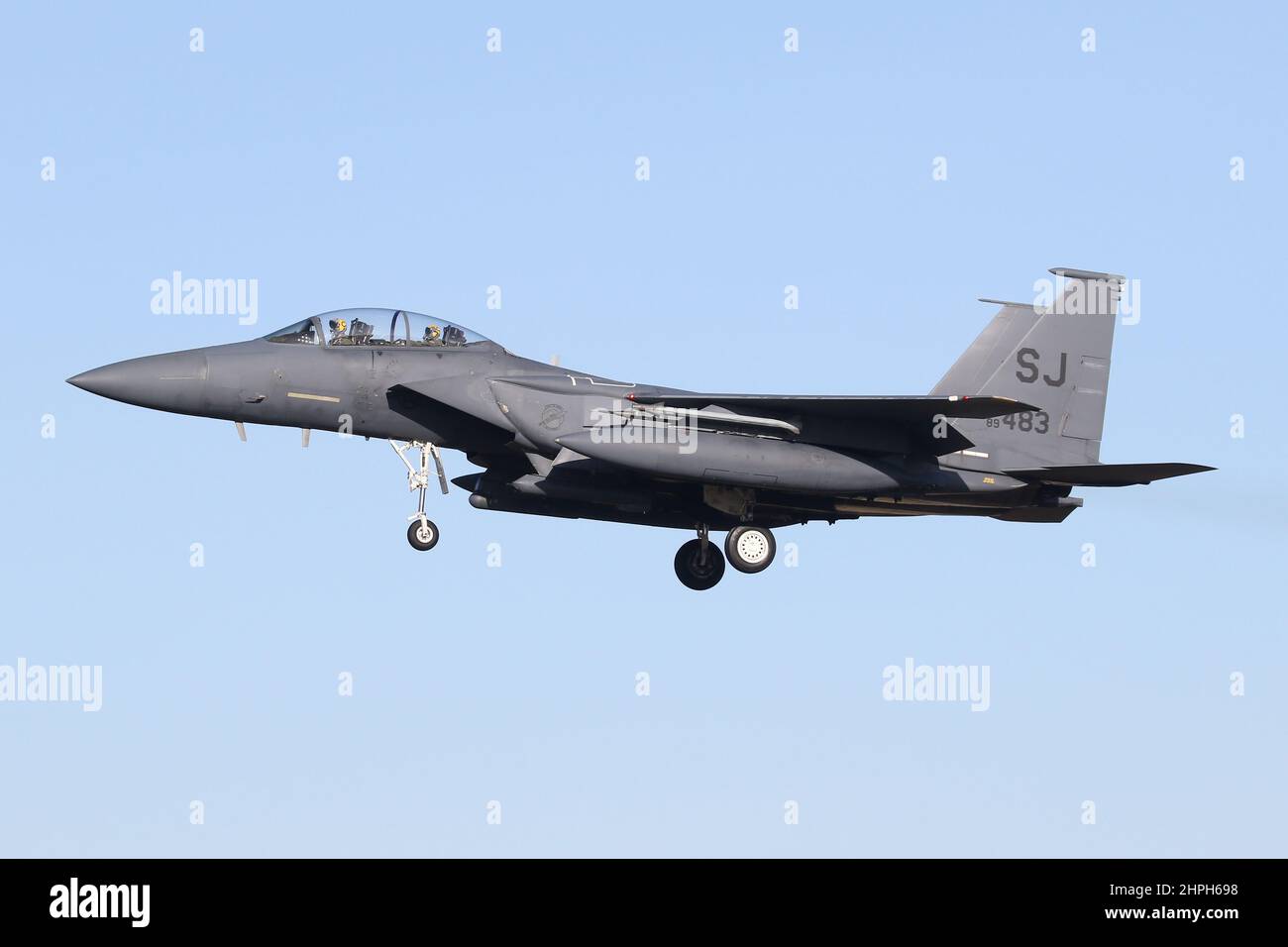 F-15E Strike Eagle from the 4th Fighter Wing, Seymour-Johnson AFB landing at RAF Lakenheath during their 2021/22 deployment. Stock Photo
