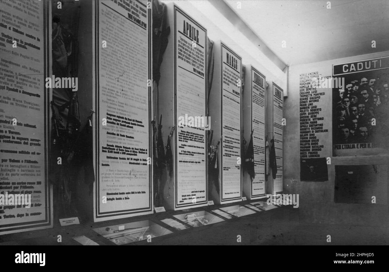 Fascismo - Propaganda - Roma - Palazzo delle Esposizioni Mostra della Rivoluzione Fascista - (dal 28 ottobre 1932 al 28 ottobre 1934) Stock Photo