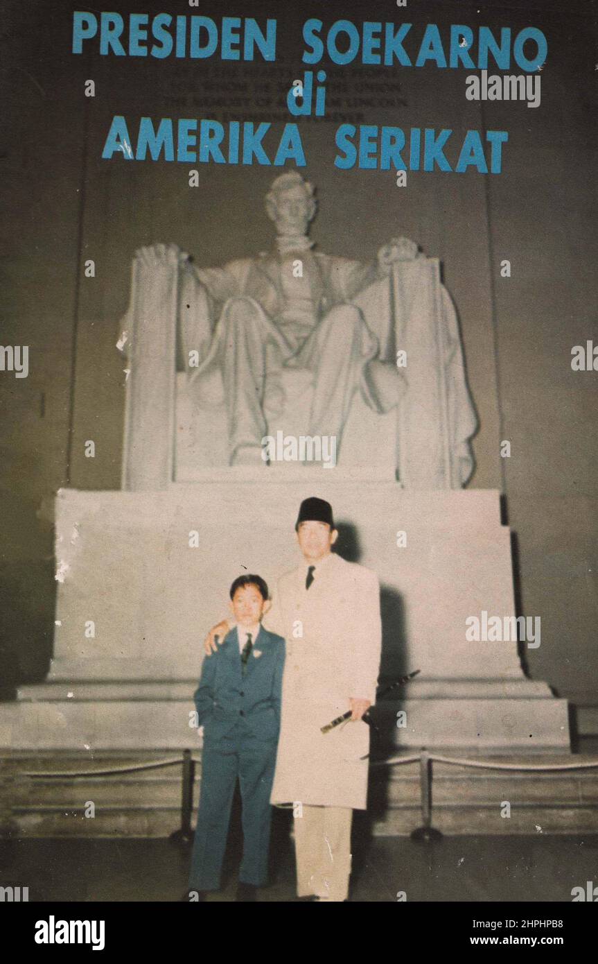 Sukarno and Guntur Sukarno at the Lincoln Memorial ca.  1956 Stock Photo