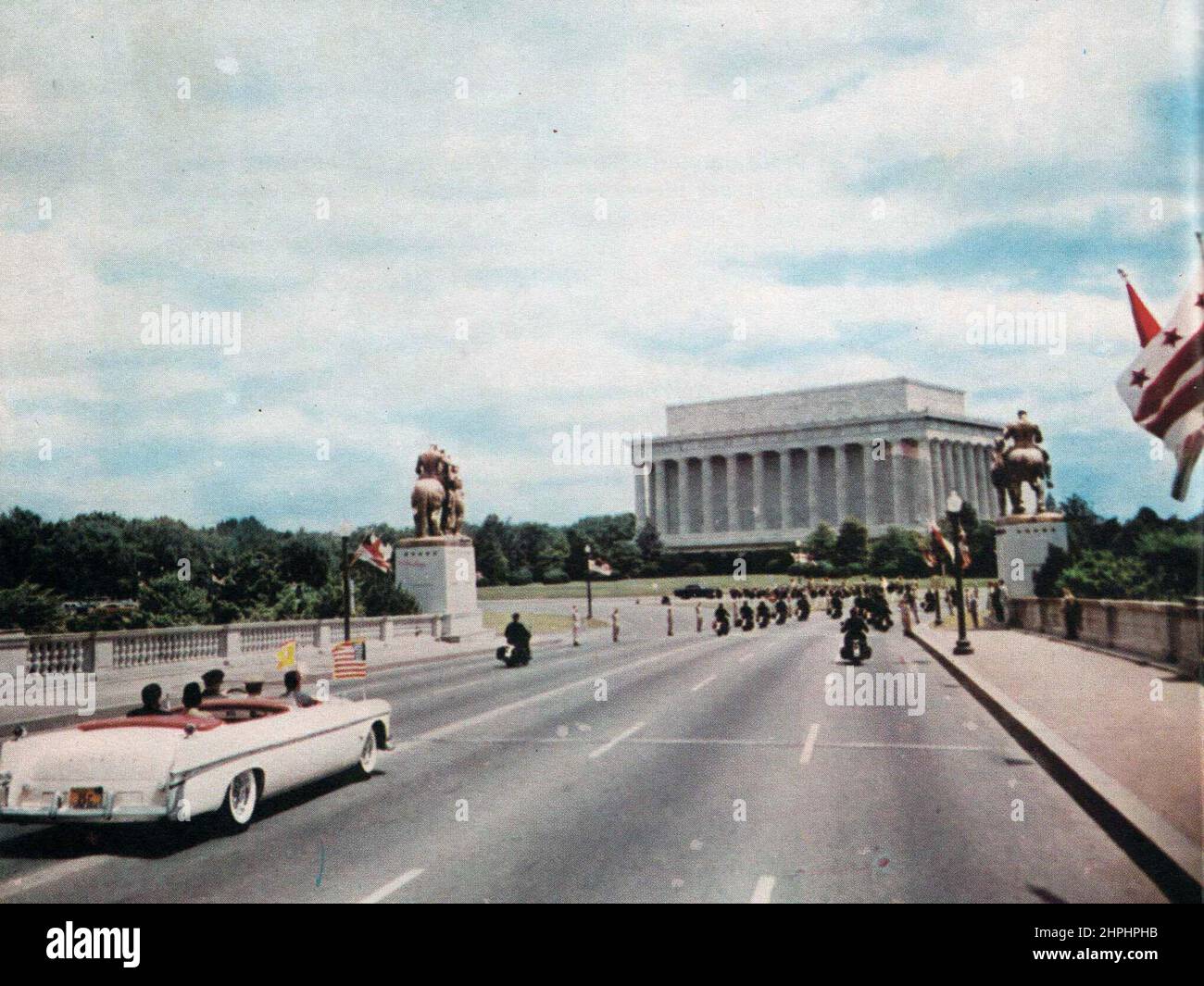 Sukarno on way to Lincoln Memorial ca.  1956 Stock Photo