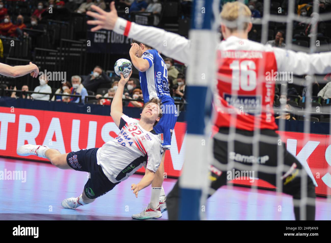 Thomas Solstad (Norway) against Iceland. EHF Euro 2022. 5º placement match Stock Photo