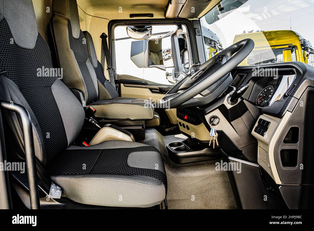 Man trucks hi-res stock photography and images - Alamy