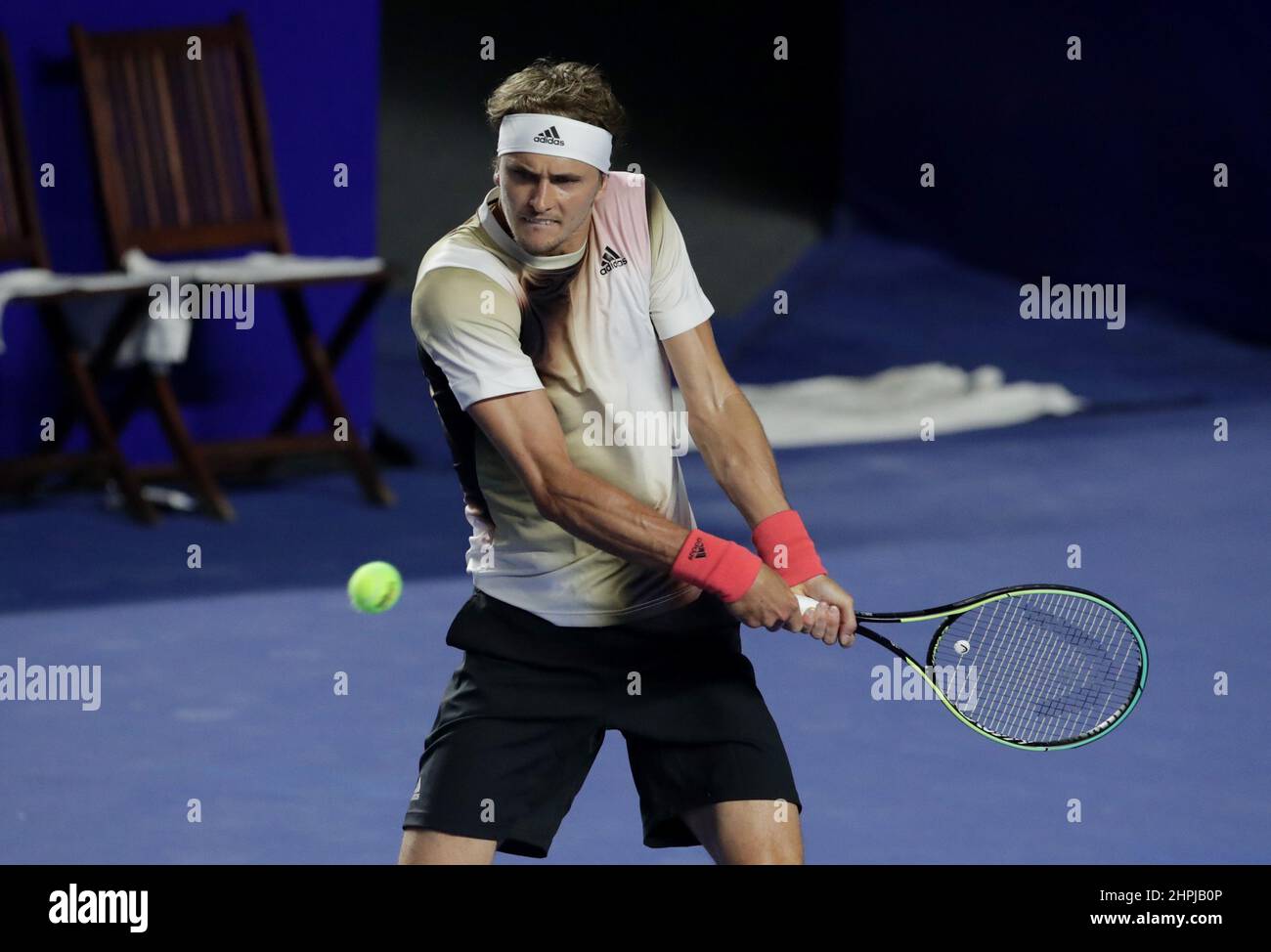 Tennis - ATP 500 - Abierto Mexicano - The Fairmont Acapulco Princess,  Acapulco, Mexico - February 22, 2022 Germany's Alexander Zverev in action  during his match against Jenson Brooksby of the U.S. REUTERS/Henry Romero  Stock Photo - Alamy