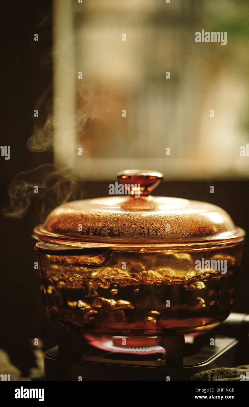 Gas burner boiling water hires stock photography and images Alamy