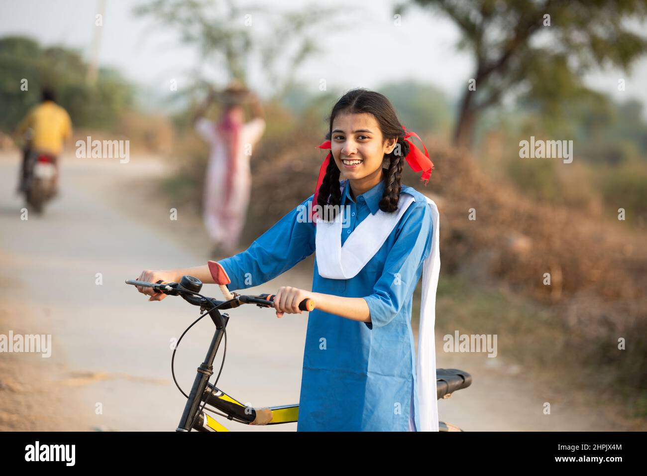 Indian village school girl hi-res stock photography and images - Alamy