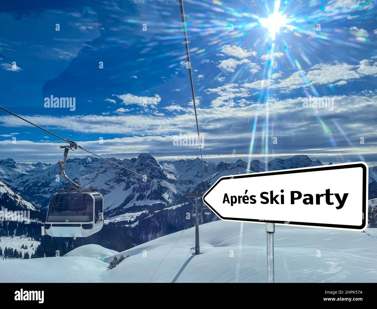 Apres Ski Party Sign Stock Photo - Alamy