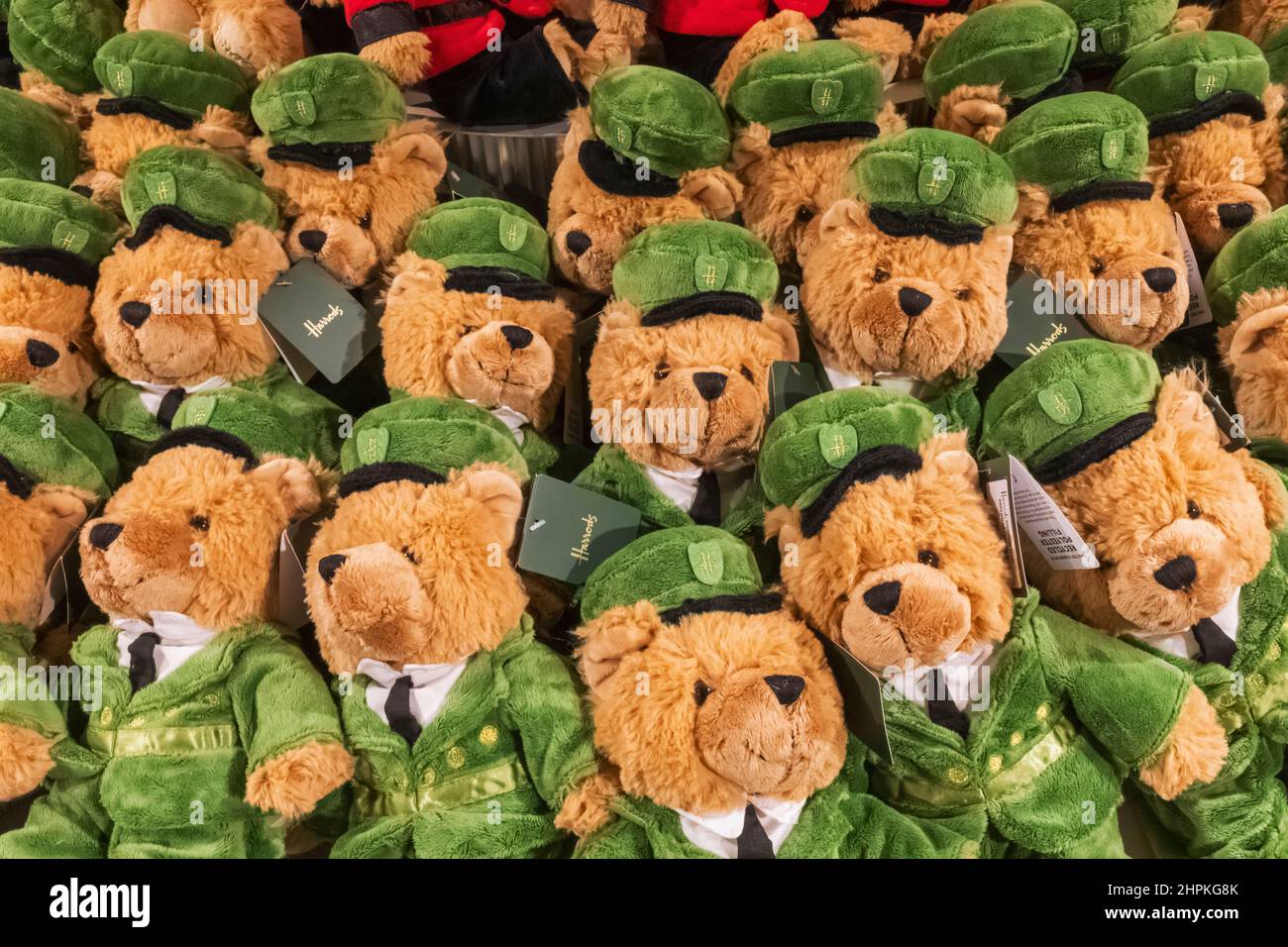 Harrods souvenirs london uk hi-res stock photography and images - Alamy