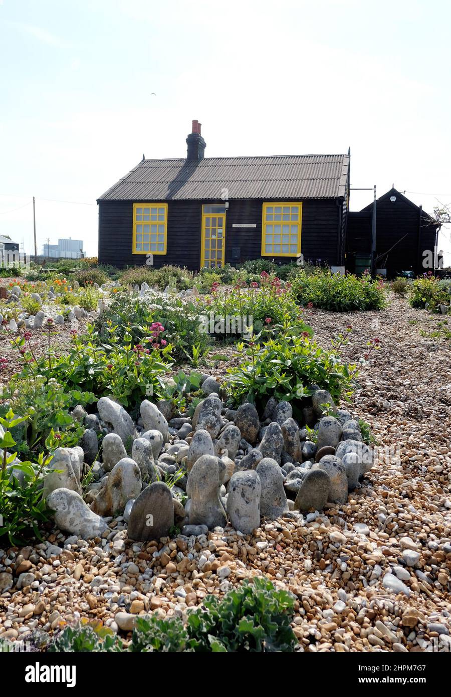 Prospect Cottage on the coast in Dungeness, Kent, UK. Originally a Victorian fisherman's hut,the house was purchased by director and artist Derek Jarman in 1987, and was his home until his death in 1994. Stock Photo