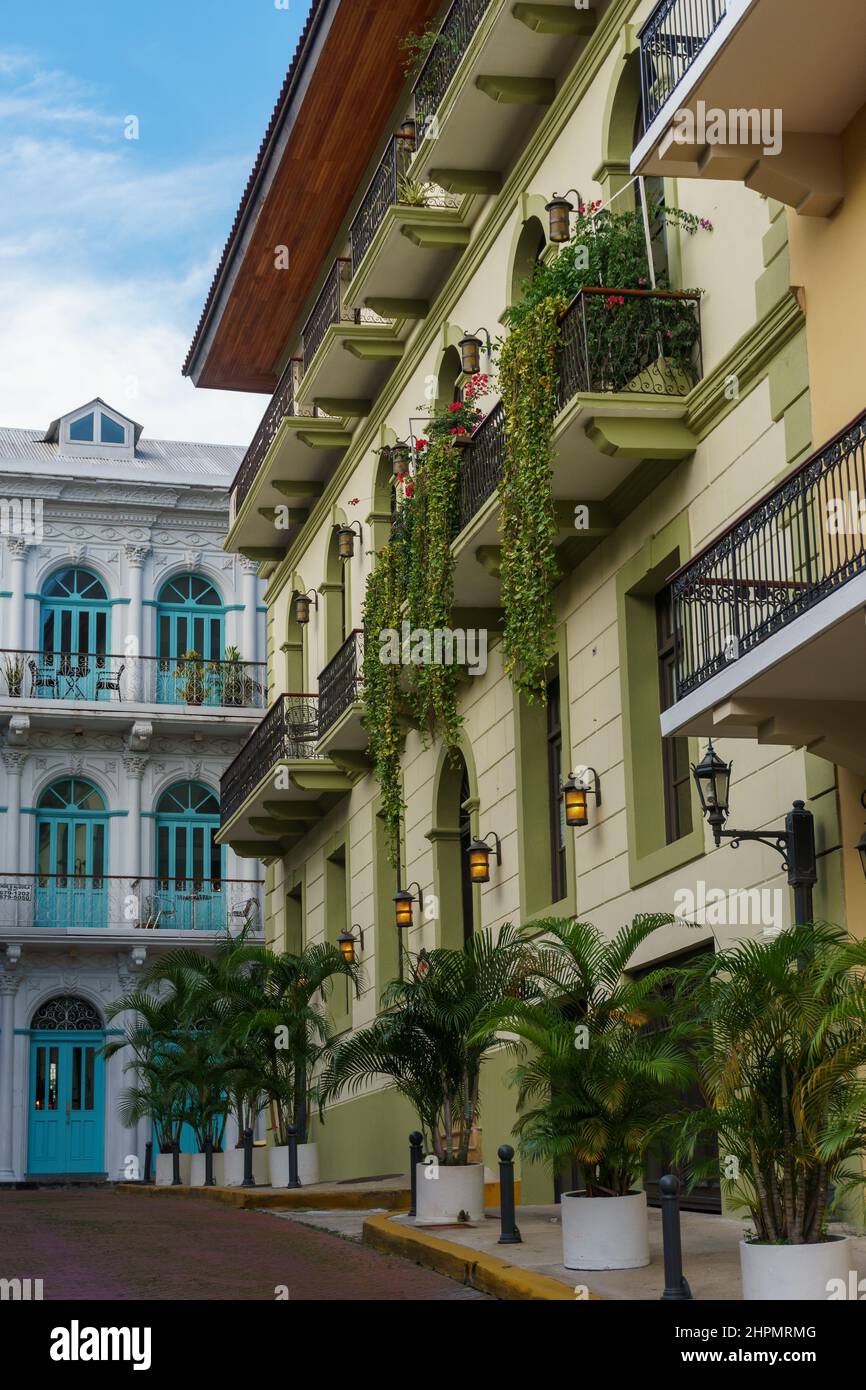 Old buildings with balconies hi-res stock photography and images - Alamy