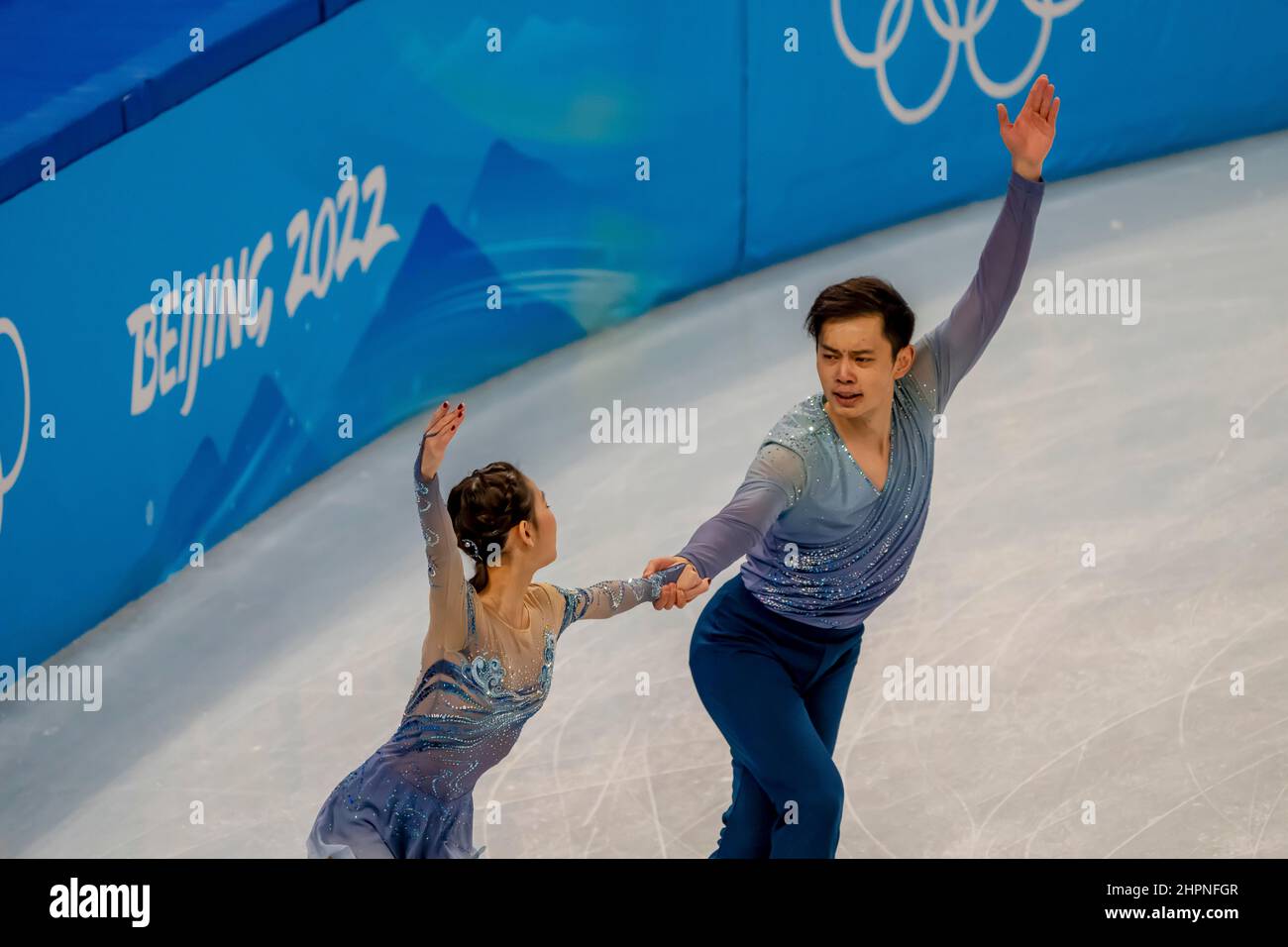 Beijing, Hebei, China. 18th Feb, 2022. Yang JIN and Cheng PENG (CHN ...