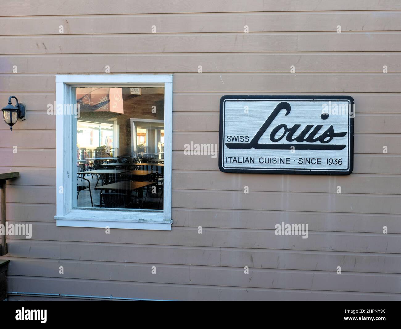 Swiss louis restaurant hires stock photography and images Alamy