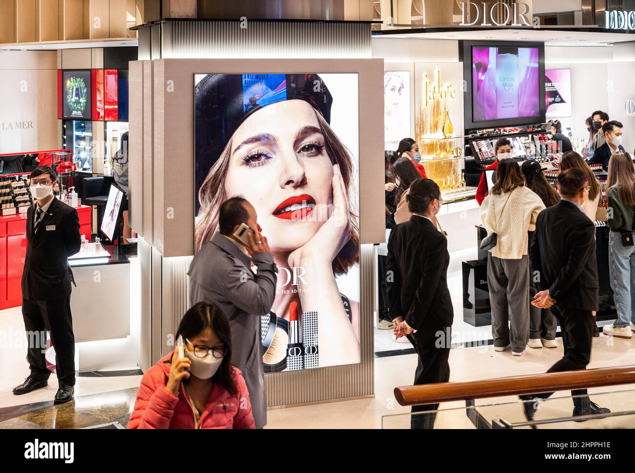 Pedestrians walk past the French sporting goods Decathlon and Australia's  largest clothing retailer Cotton On stores in Hong Kong. (Photo by Budrul  Chukrut / SOPA Images/Sipa USA Stock Photo - Alamy