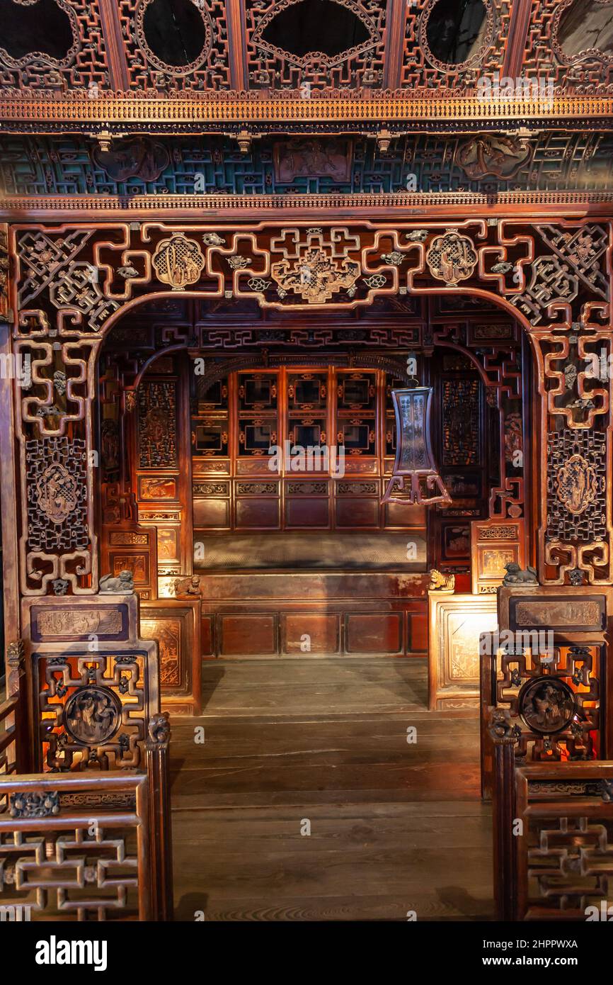 Traditional Chinese bed with three compartments, entirely in hand