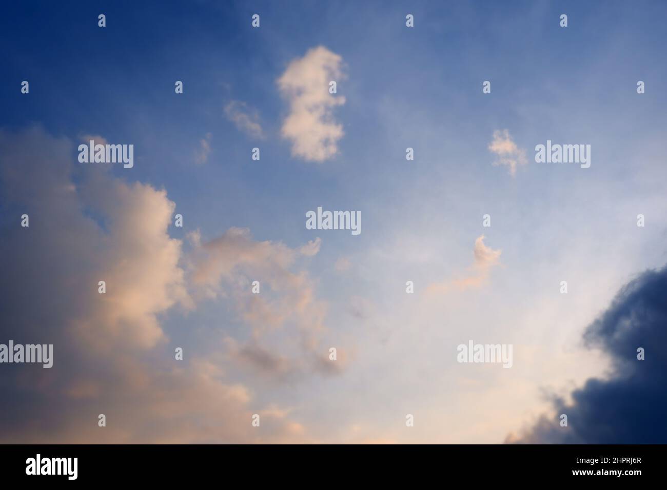 Blue cloudy Sky, white puffy cumulus clouds cloud, skies, meteorology, weather, skyscraper, beaituful atmoshpere, scenery background, Stock Photo