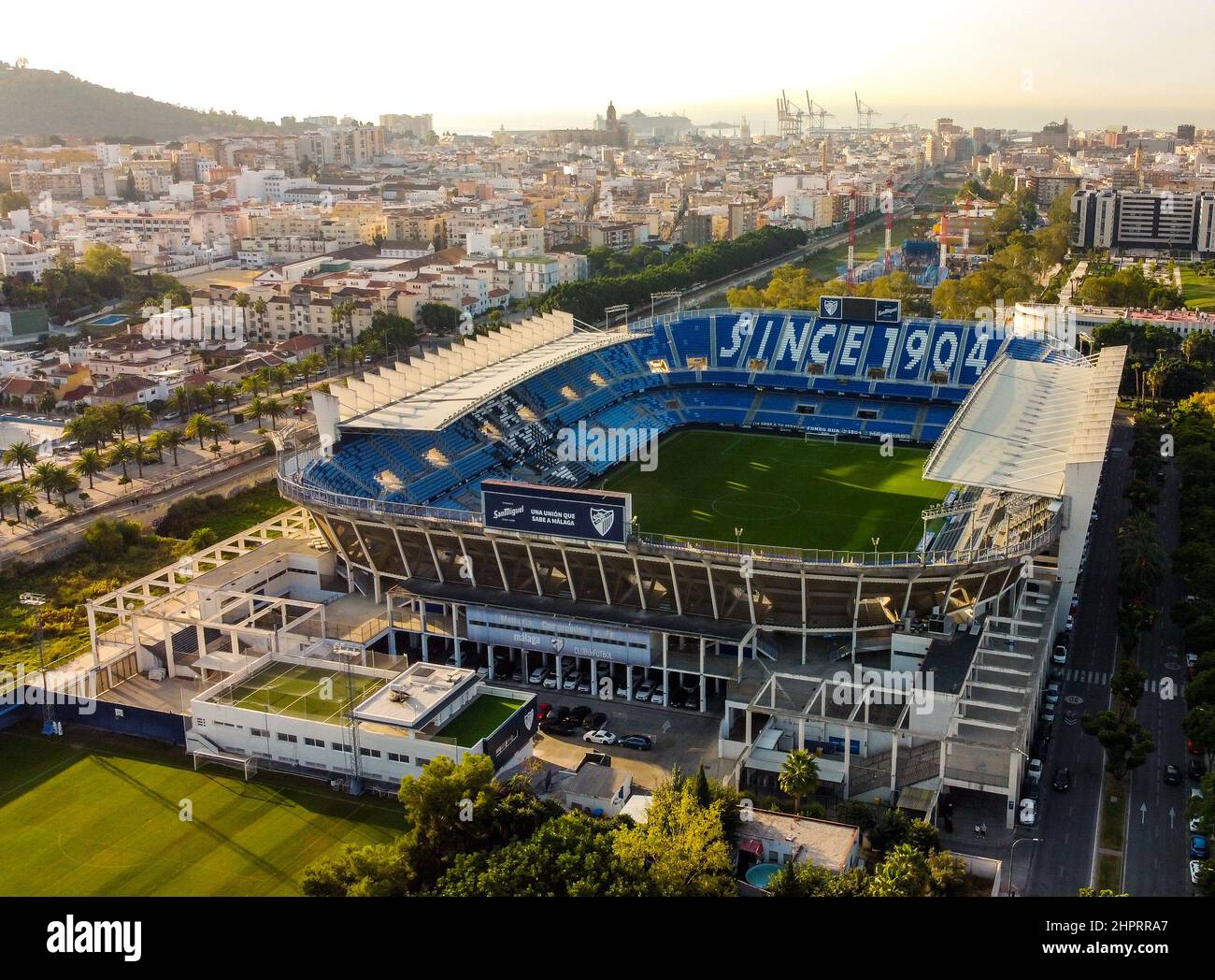 Football soccer landscape landscape pitch pitch pitch overview hires