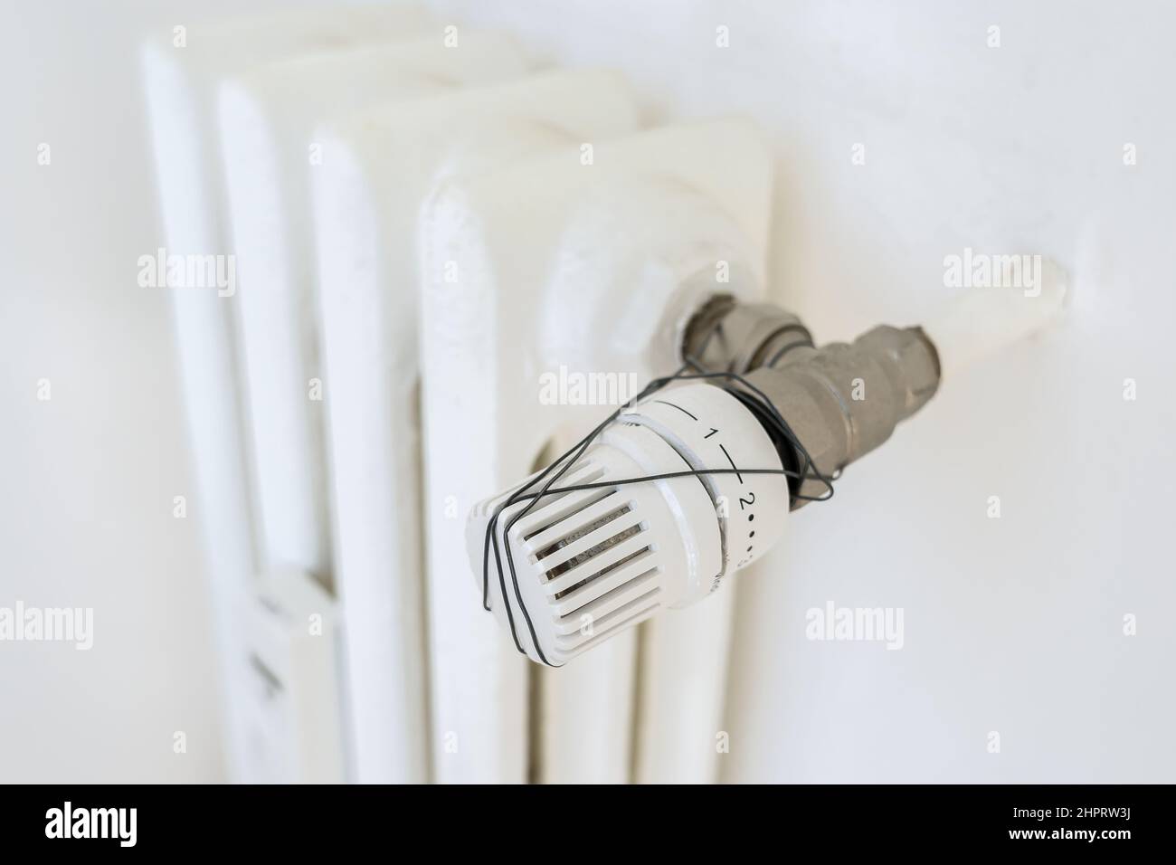 Broken thermostatic radiator valve Stock Photo Alamy