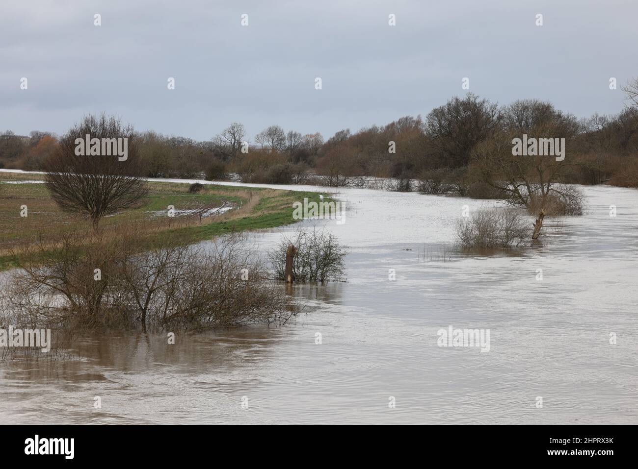 The River Severn in flood at the Mythe Bridge and Mythe Bridge Water Treatment Works, just north of Tewkesbury, Gloucestershire  Picture by Antony Tho Stock Photo