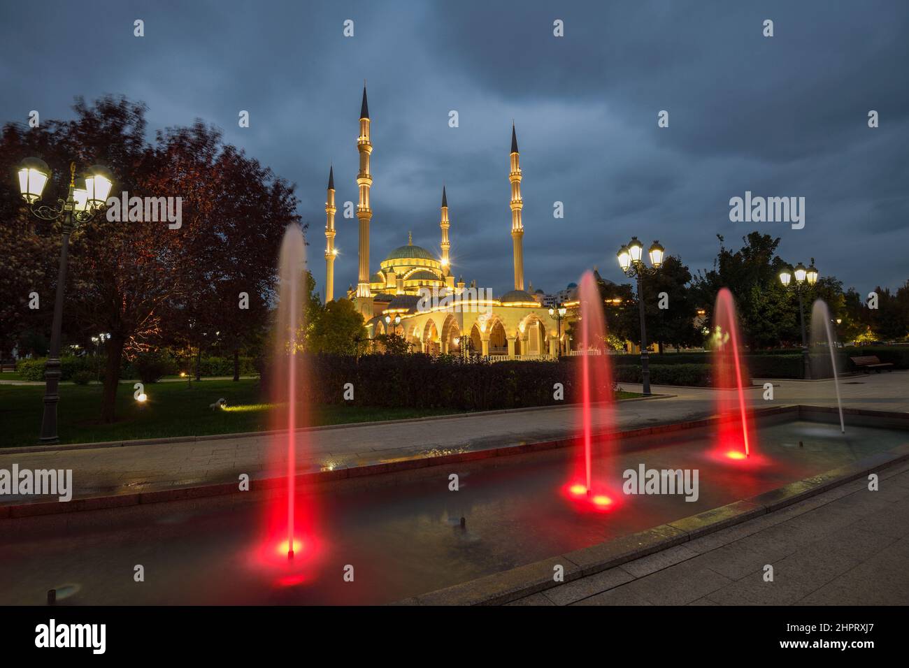 Cloudy September evening at the 'Heart of Chechnya' mosque. Grozny, Chechen Republic.  Russian Federation Stock Photo