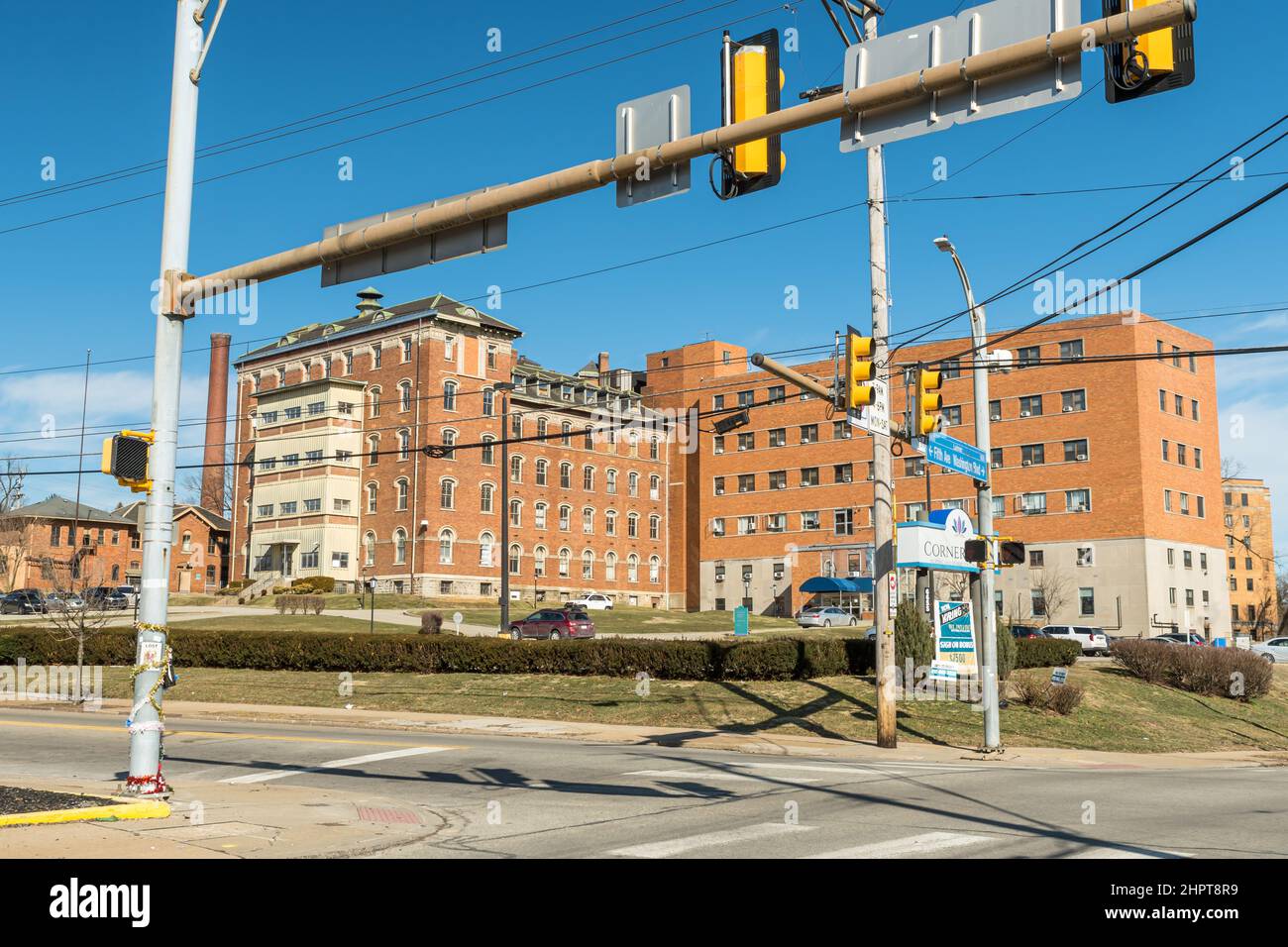 Corner view nursing center hires stock photography and images Alamy
