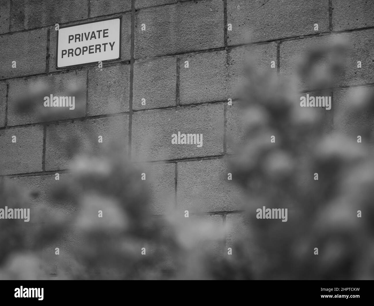 Black and White Private Property Sign, Reading, Berkshire, England, UK, GB. Stock Photo