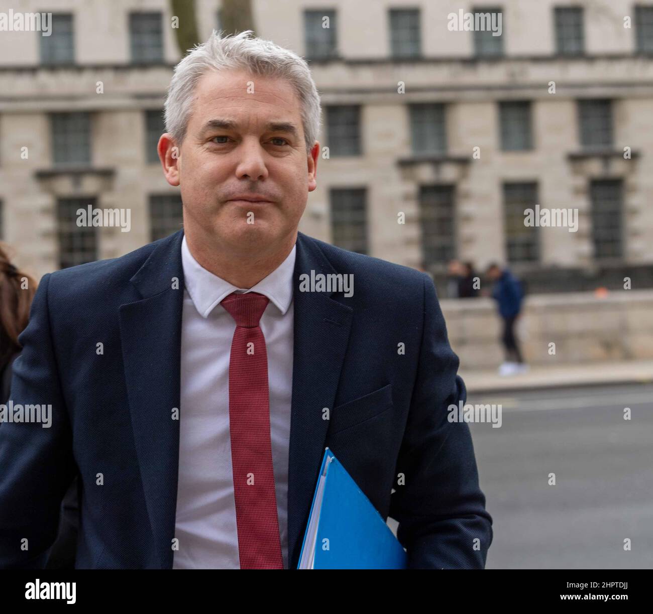 London, UK. 23rd Feb, 2022. Stephen Barclay, Chief of staff to the Prime Minister, arrives at the cabinet office London UK Credit: Ian Davidson/Alamy Live News Stock Photo