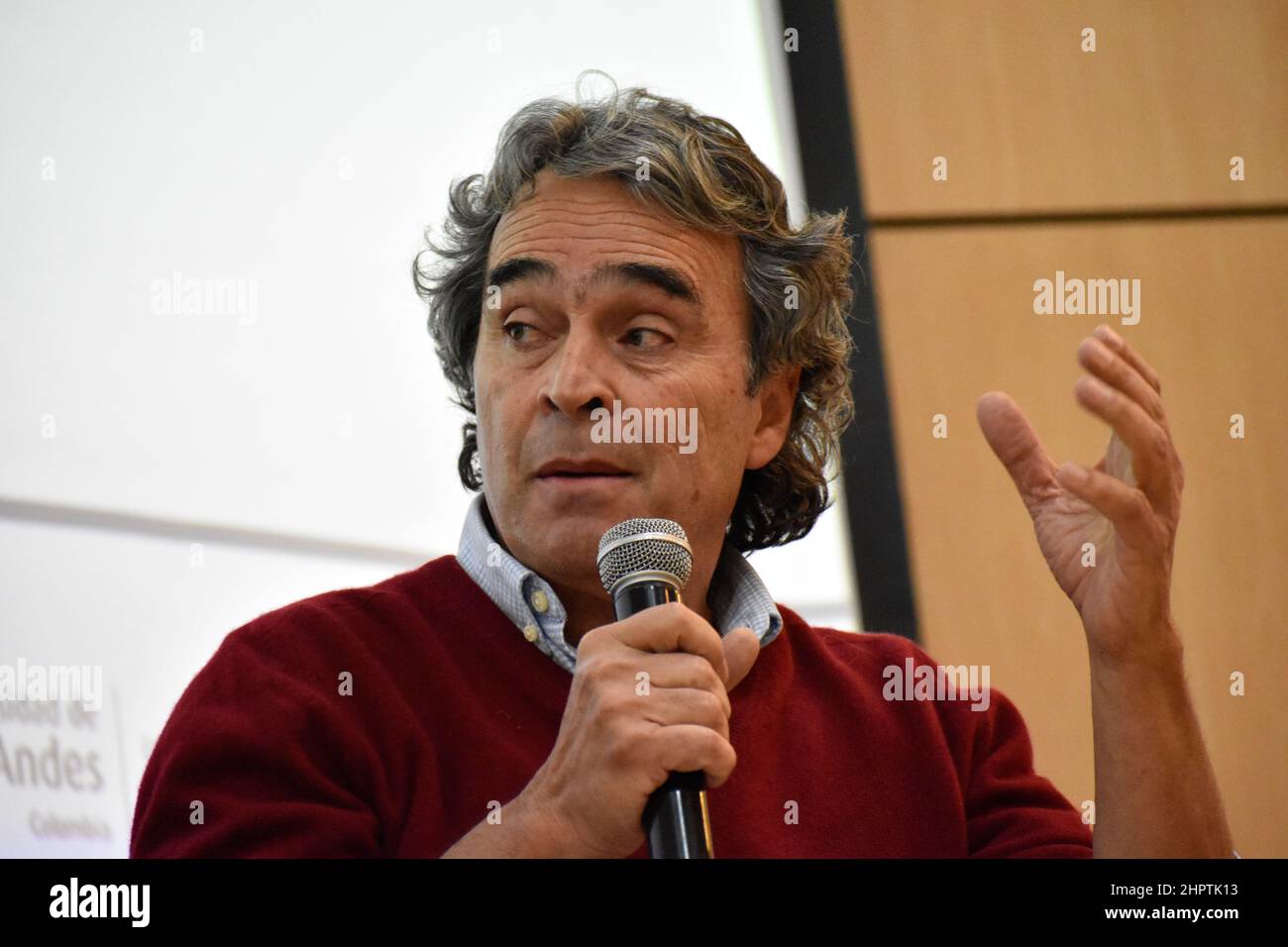 Bogota, Colombia, February 23, 2022, Presidential candidate Sergio Fajardo for the political alliance 'Coalicion de la Esperanza' during a debate in a Environmental debate amid the upcoming 2022 Presidential elections in Colombia, on February 23, 2022 in Bogota, Colombia Stock Photo