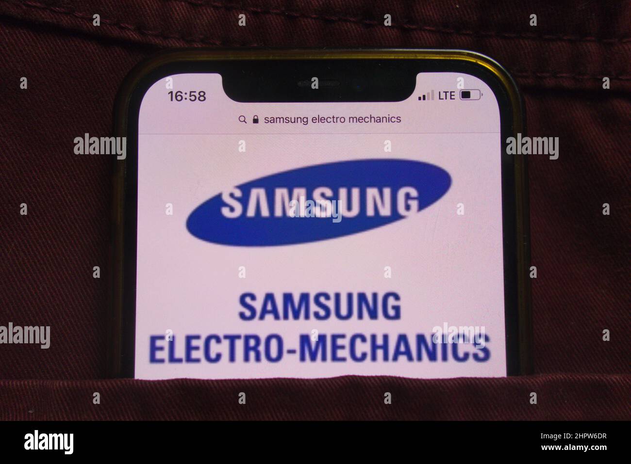Samsung semiconductor hi-res stock photography and images - Alamy
