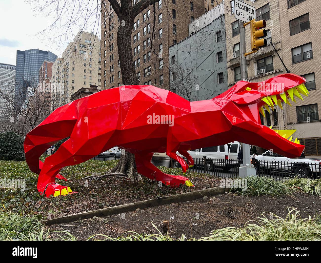 New York, United States. 23rd Feb, 2022. Rexor the Tyrannosaurus Rex by artist Idriss B. stands in the flower bed mall in between Park Avenue in New York on Feb. 23, 2022. Rexor is part of an outdoor art installation supported by Patrons of Park Avenue, a neighborhood association in the Murray Hill neighborhood of New York. (Photo by Samuel Rigelhaupt/Sipa USA ) Credit: Sipa USA/Alamy Live News Stock Photo